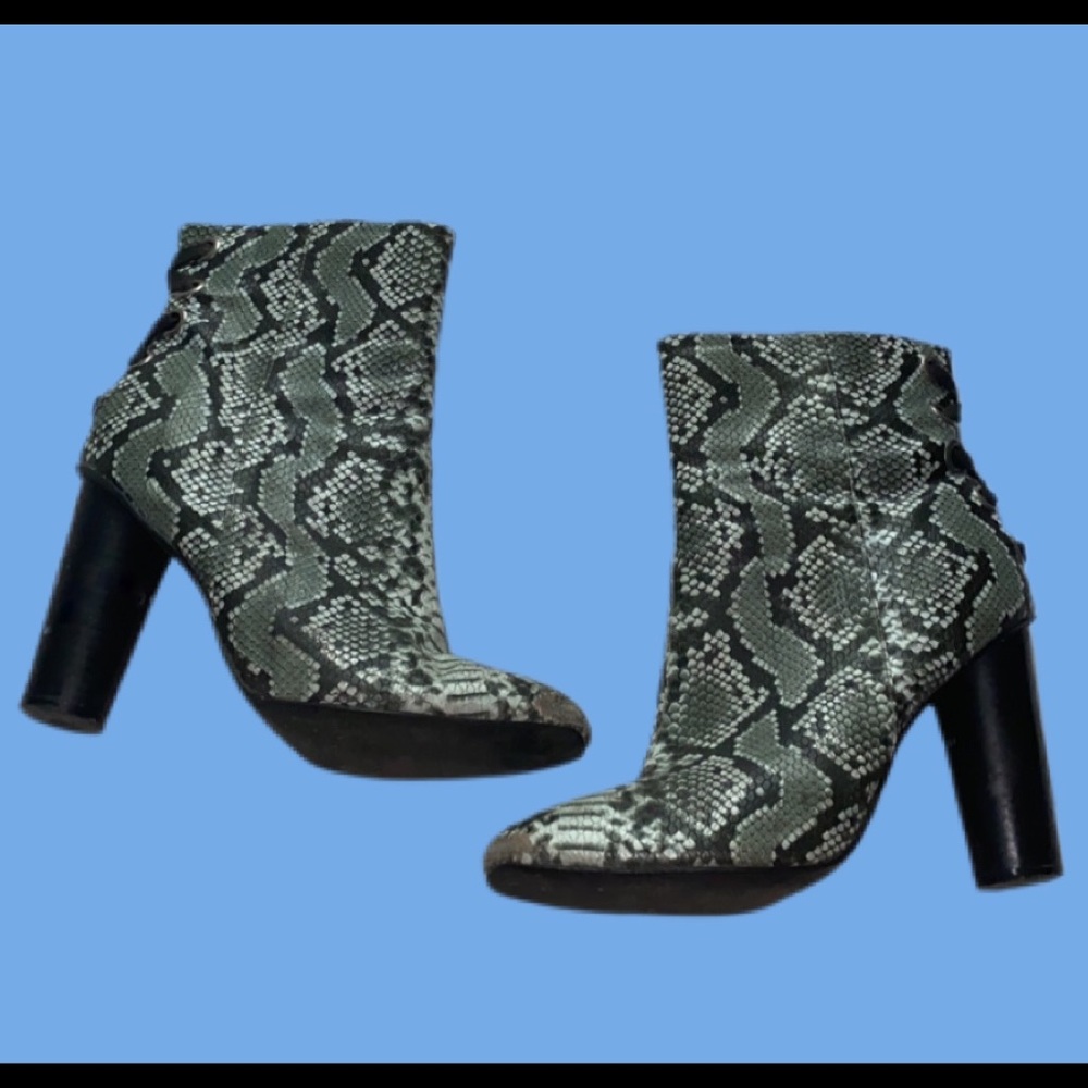ZARA SNAKE PRINT BOOTIES
